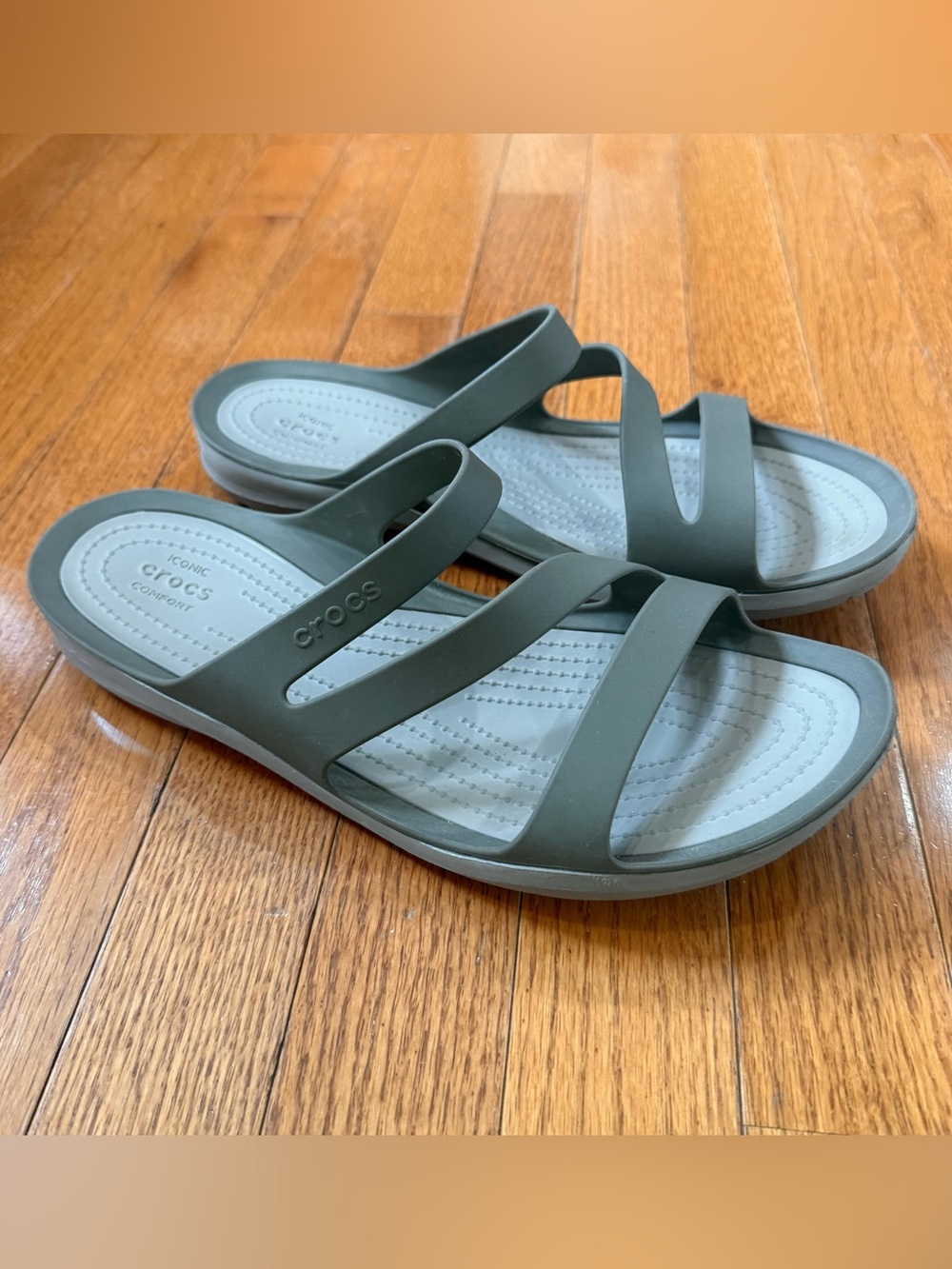 Crocs Women's 11 Swiftwater Sandals Slides Strappy Comfort Water Shoes 203998